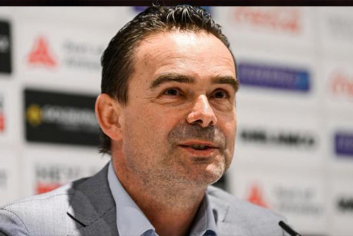 สไลด์หนอนอยู่บ้านไป  ตำนาน ปืน โดนแบนเพราะบ้ากาม