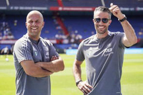 RVP หนุน สล็อต ไปได้สวยกับ หงส์แดง