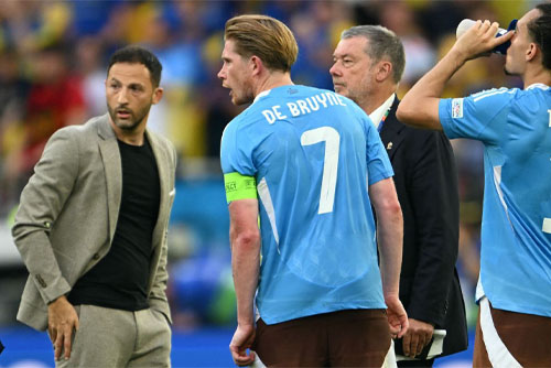 โห่ไม่หยุด KDB สั่งลูกทีมไม่ขอบคุณแฟนบอล